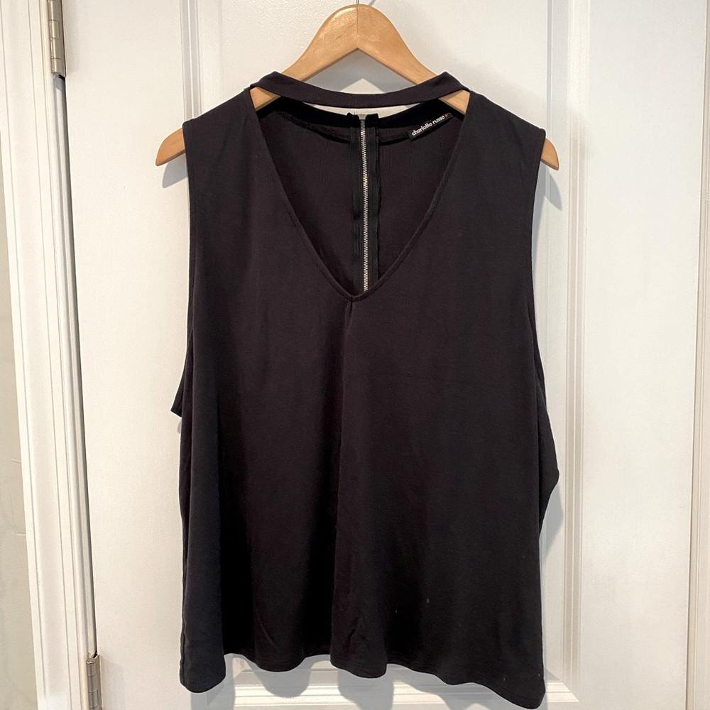 Charolette Russe Black Sleeveless Top With Collar Accent and Zipper Back 2X